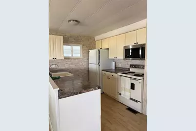 274 Beach Court #42, Palm Harbor, FL 34684 - Photo 4