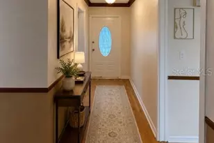 1029 W Country Club Cir, Plantation, FL 33317 - Photo 2