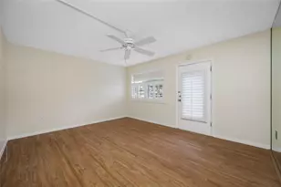 8075 112th St, Seminole, FL 33772 - Photo 14