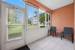 8075 112th St, Seminole, FL 33772 - Photo 18