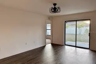 1740 Chatham Green Circle, Ruskin, FL 33570 - Photo 4