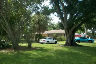 12563 74th Ave, Seminole, FL 33776 - Photo 2