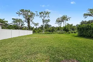 12961 Wildflower Meadow Dr, Riverview, FL 33579 - Photo 32