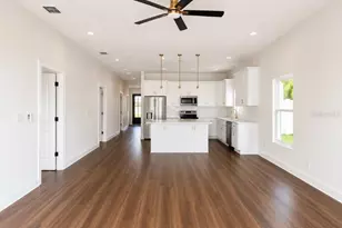 4015 S Church Ave, Tampa, FL 33611 - Photo 10
