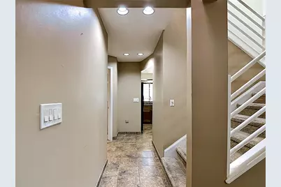 87 1st Avenue NW, Lutz, FL 33548 - Photo 8