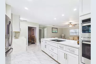 409 4th Avenue N, Tierra Verde, FL 33715 - Photo 4