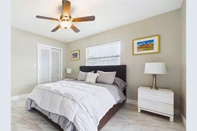 409 4th Avenue N, Tierra Verde, FL 33715 - Photo 10
