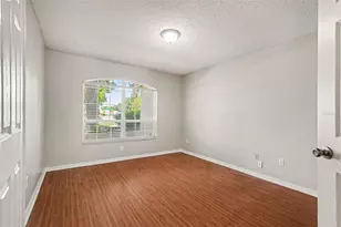 2909 Starmount Dr, Valrico, FL 33596 - Photo 16