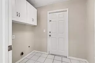 2909 Starmount Dr, Valrico, FL 33596 - Photo 24