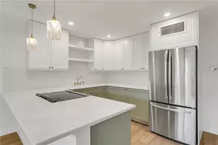 216 36th Ave N, Saint Petersburg, FL 33704 - Photo 10