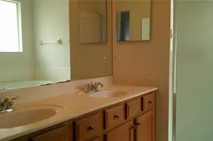 609 Cedar Waxwing Dr, Brandon, FL 33510 - Photo 24