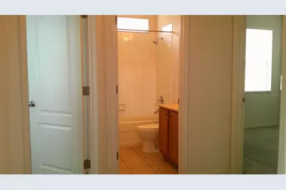 609 Cedar Waxwing Drive, Brandon, FL 33510 - Photo 20