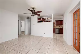 6275 51st Ave N, Saint Petersburg, FL 33709 - Photo 10