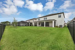 13180 Wellspring Dr, Lithia, FL 33547 - Photo 34