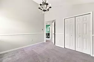 703 Riverside Dr, Tarpon Springs, FL 34689 - Photo 32
