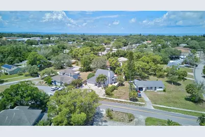 703 Riverside Drive, Tarpon Springs, FL 34689 - Photo 42