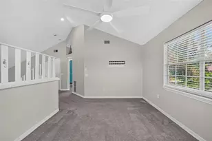 703 Riverside Dr, Tarpon Springs, FL 34689 - Photo 28