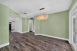 703 Riverside Dr, Tarpon Springs, FL 34689 - Photo 14