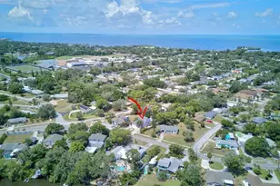 703 Riverside Dr, Tarpon Springs, FL 34689 - Photo 46