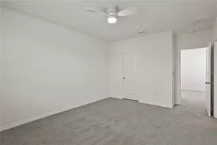 33055 Tulip Petal Ln, Wesley Chapel, FL 33545 - Photo 18