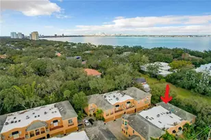 2902 Hansen Manor Ln, Tampa, FL 33611 - Photo 1
