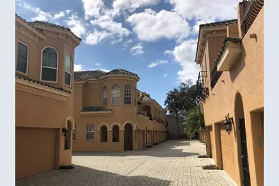 2902 Hansen Manor Lane, Tampa, FL 33611 - Photo 4