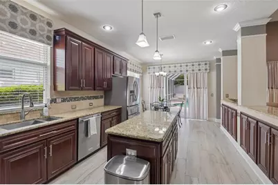 18116 Sugar Brooke Drive, Tampa, FL 33647 - Photo 10