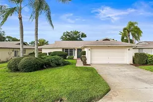 8210 Lora Del Rio Dr, Port Richey, FL 34668 - Photo 1