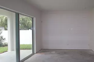 1002 W Charter St, Tampa, FL 33603 - Photo 12