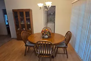 37437 Gill Ave, Zephyrhills, FL 33541 - Photo 6