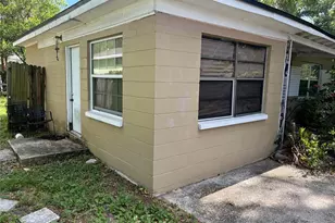 3104 E Chelsea St, Tampa, FL 33610 - Photo 2