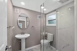 4521 41st Ave N, Saint Petersburg, FL 33714 - Photo 14