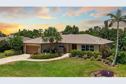 4503 Coral Lake Drive, Bradenton, FL 34210 - Photo 2