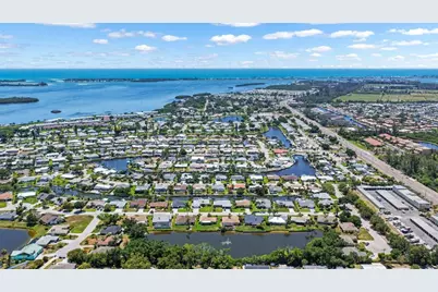 4503 Coral Lake Drive, Bradenton, FL 34210 - Photo 58