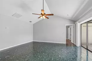 2668 Montague Ct W, Clearwater, FL 33761 - Photo 36