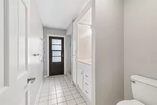 2668 Montague Ct W, Clearwater, FL 33761 - Photo 50
