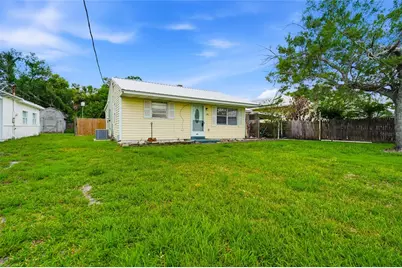 128 NW 10th Drive, Mulberry, FL 33860 - Photo 4