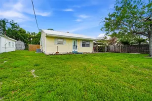 128 NW 10th Dr, Mulberry, FL 33860 - Photo 4