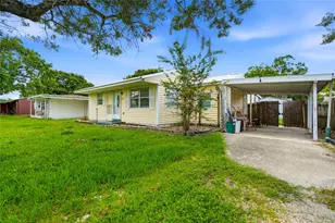 128 NW 10th Dr, Mulberry, FL 33860 - Photo 2