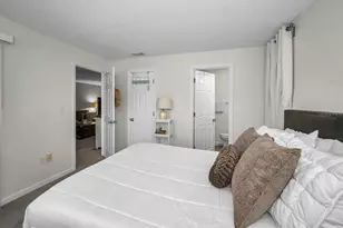 10195 Sailwinds Blvd N, Largo, FL 33773 - Photo 26