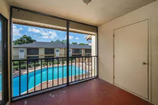 10195 Sailwinds Blvd N, Largo, FL 33773 - Photo 34