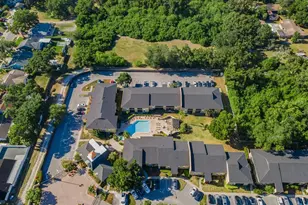 10195 Sailwinds Blvd N, Largo, FL 33773 - Photo 42