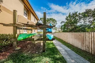10195 Sailwinds Blvd N, Largo, FL 33773 - Photo 62