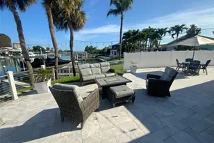 320 Harbor Passage, Clearwater Beach, FL 33767 - Photo 34