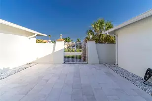 320 Harbor Passage, Clearwater Beach, FL 33767 - Photo 42