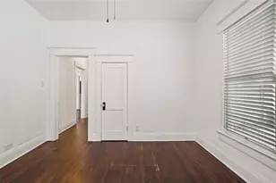 102 W North St, Tampa, FL 33604 - Photo 16