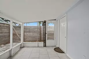 102 W North St, Tampa, FL 33604 - Photo 34