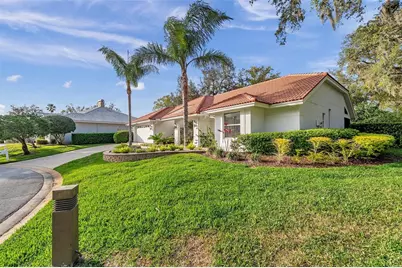 5473 Blue Heron Lane, Wesley Chapel, FL 33543 - Photo 2