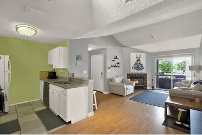 10265 Gandy Boulevard N #906, Saint Petersburg, FL 33702 - Photo 8