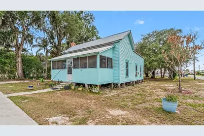 20 S Lanier Avenue, Fort Meade, FL 33841 - Photo 2